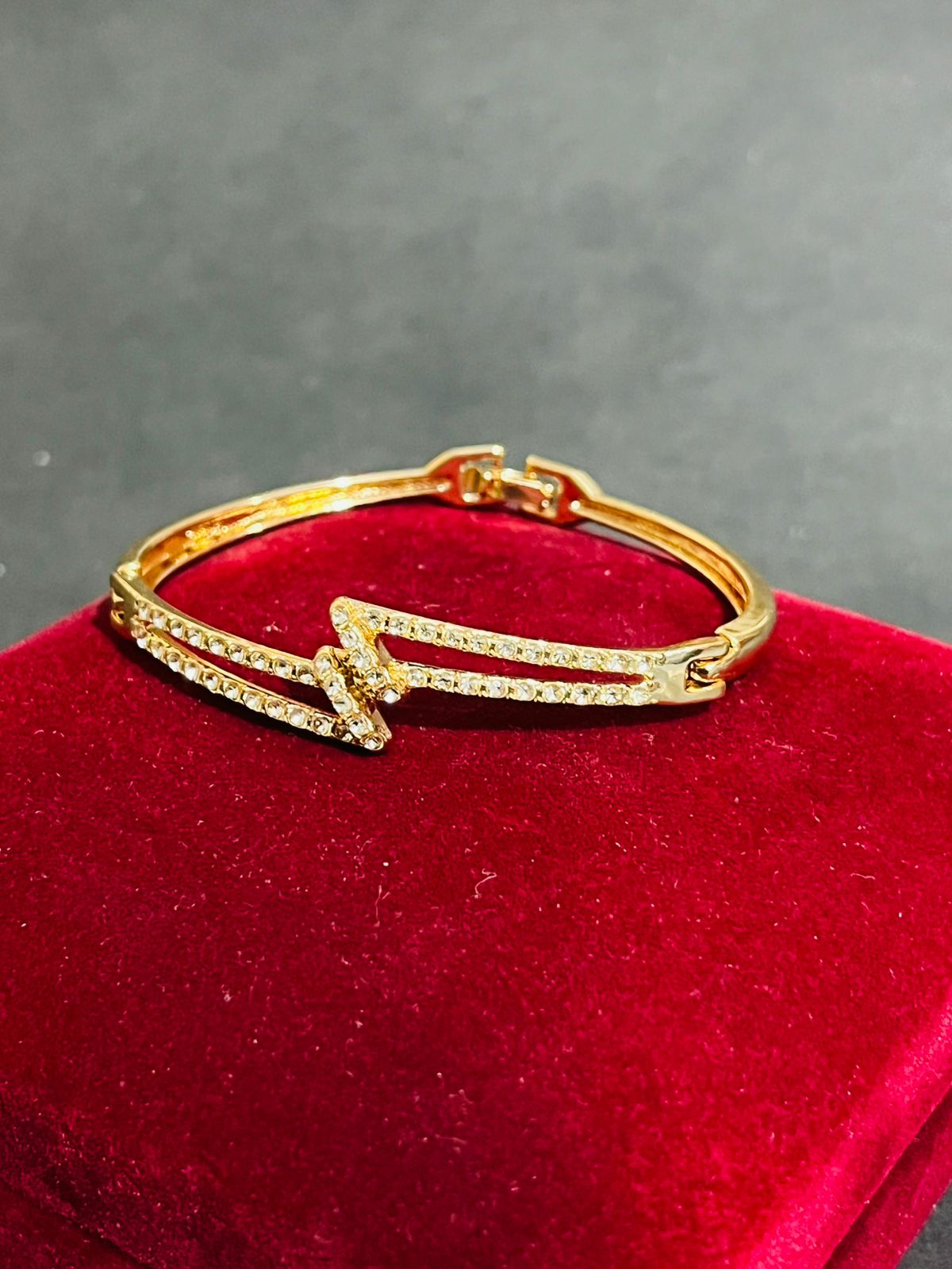 Golden Arrow Bracelet